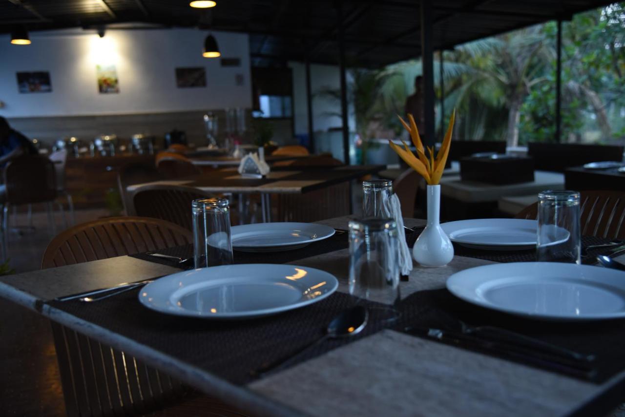 Clarissa Resort Goa Saligao Zewnętrze zdjęcie