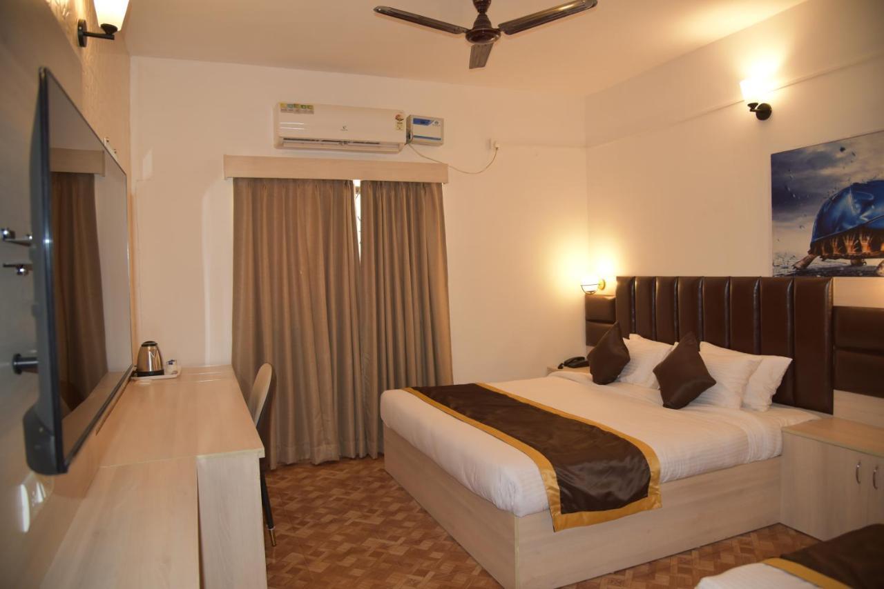 Clarissa Resort Goa Saligao Zewnętrze zdjęcie